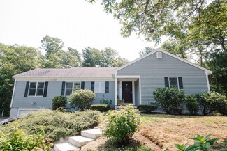 97 Dove Hill Rd, North Falmouth, MA 02556
