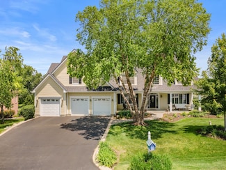 6312 Kingsbridge Dr, Cary, IL 60013