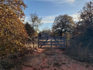 18500 Deer Creek Rd, Lexington, OK 73051