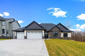 5425 Seminole Valley Trail NE, Cedar Rapids, IA 52411