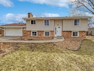 9711 Utica Cir, Bloomington, MN 55437