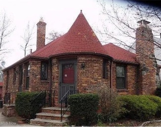 16212 Elsienna Ave, Cleveland, OH 44135