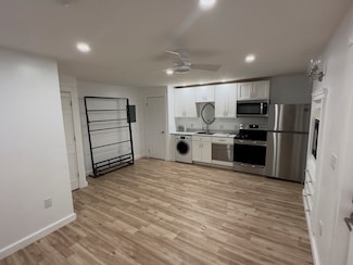 195 Thomas Burgin Pkwy Unit 206, Quincy, MA 02169