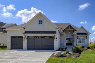 17559 W 165th St, Olathe, KS 66062