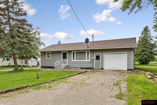 307 Dove St NE, Minnesota Lake, MN 56068