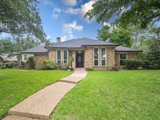 7315 Debbe Dr, Dallas, TX 75252
