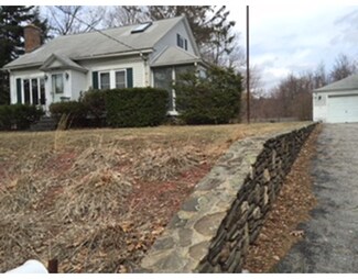 318 Pleasant St, Paxton, MA 01612