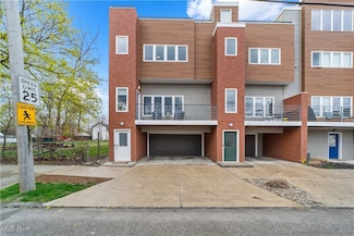 1854 W 57th St, Cleveland, OH 44102