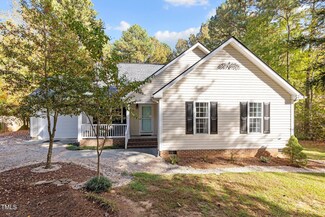 4064 Brooksdale Dr, Franklinton, NC 27525