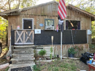 1105 2nd St, Mena, AR 71953