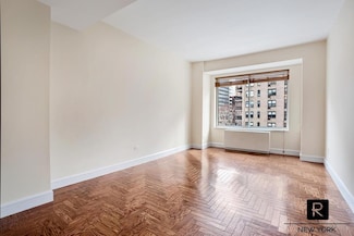 200 Riverside Blvd Unit 408, New York, NY 10069