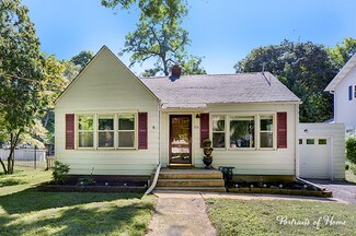 424 Main St, Oswego, IL 60543