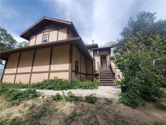 535 N Dart Canyon Rd, Crestline, CA 92325