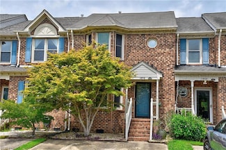 1856 Volvo Pkwy, Chesapeake, VA 23320