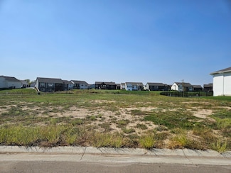 2525 N Emerald Ct, Andover, KS 67002