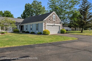 5639 Bayonne Ave, Haslett, MI 48840