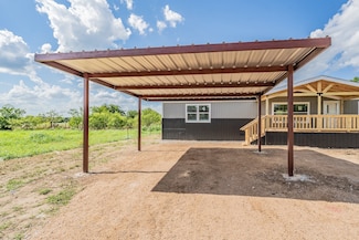 10 Southwest Ct, Mineral Wells, TX 76067