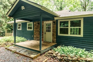 61 Morningside Ct, Ellijay, GA 30540