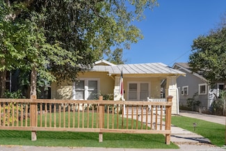 722 Aberdeen Place, San Antonio, TX 78210