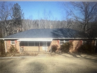 115 Pinetree Ln, Easley, SC 29640