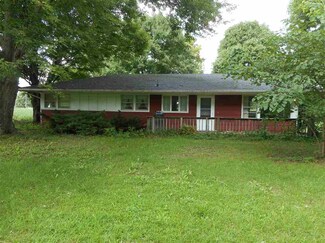 28881 New Rd, North Liberty, IN 46554