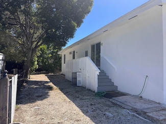 969 Plantation Rd, Key Largo, FL 33037