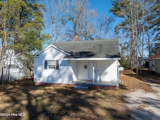 306 Richlands Ave, Jacksonville, NC 28540