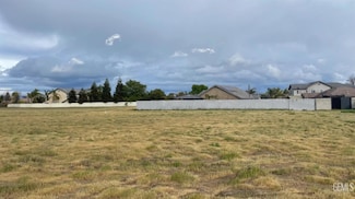 7500 Wible Rd, Bakersfield, CA 93313