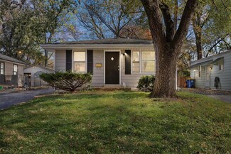 10112 Count Dr, Saint Louis, MO 63136