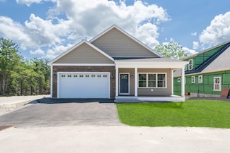 50 Mulberry Ln Unit 17, Epping, NH 03042