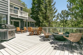 28956 N Shore Rd, Lake Arrowhead, CA 92352