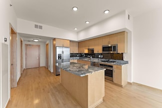 740 Portland Ave Unit 1109, Minneapolis, MN 55415