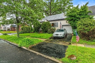 801 Clark St, Linden, NJ 07036