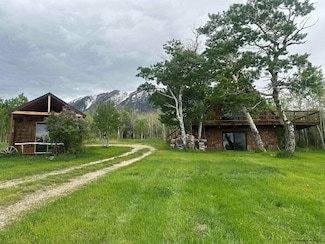 5 Mill Creek Rd, Elk Mountain, WY 82324