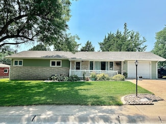 1014 W C St, Ogallala, NE 69153