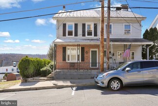 50 E Summit St, Mohnton, PA 19540