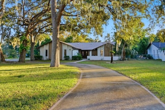 11806 W Riverhaven Dr, Homosassa, FL 34448