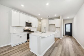 918 Summer Dr, Lavon, TX 75166