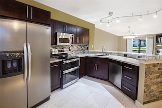 2213 Cypress Island Dr Unit 102, Pompano Beach, FL 33069