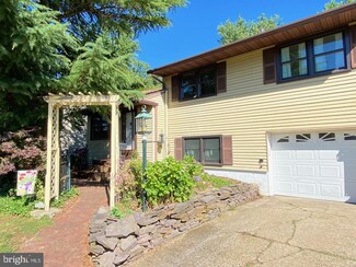 1110 Wagoner Dr, Wilmington, DE 19805