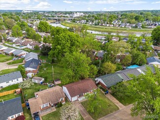 7340 Coronado Ave, Saint Louis, MO 63116