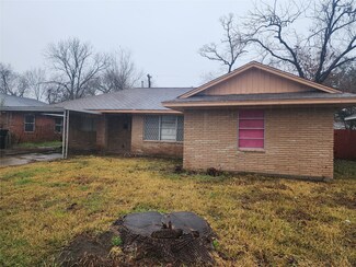 4315 Howcher St, Houston, TX 77047