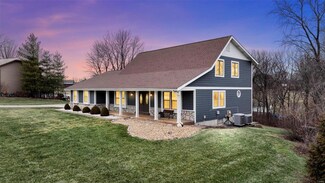 16 Lost Valley Ct, Saint Peters, MO 63376