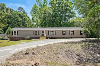 2500 Safari Dr, Garner, NC 27529