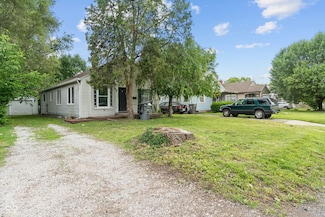4517 E 16th St, Indianapolis, IN 46201