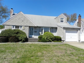 331 Boundary Ave, Bethpage, NY 11714
