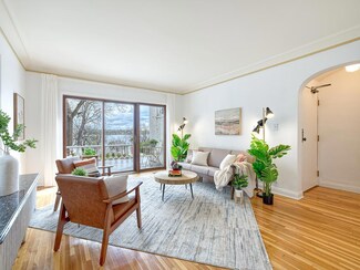 4344 W Lake Harriet Pkwy Unit 3, Minneapolis, MN 55410
