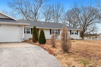 362 E State Highway Cc, Nixa, MO 65714