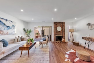 1126 Admiralty Ln, Alameda, CA 94502