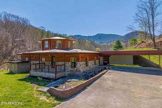 565 Sugar Loaf Rd, Seymour, TN 37865